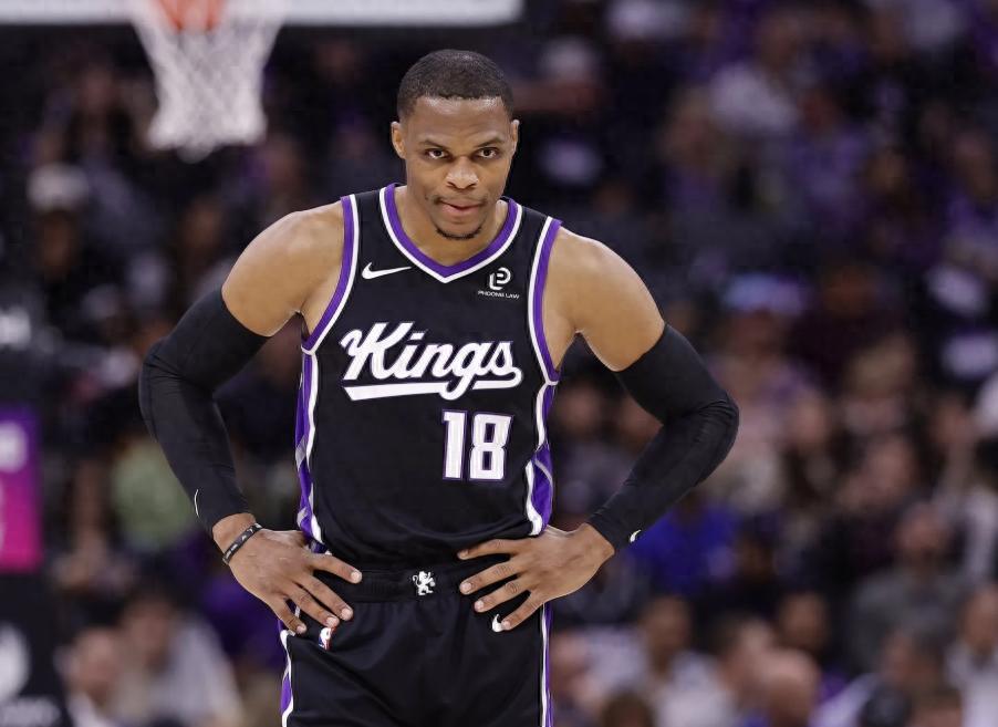 威少23分16板10助攻国王力克勇士，库里巴特勒缺阵