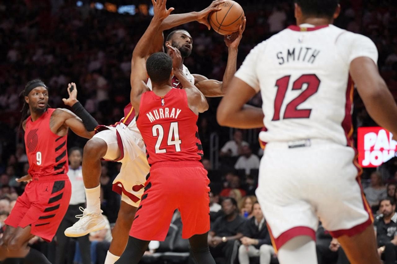 杨瀚森连续4场被冷藏！阿夫迪亚33+11+8独木难支 开拓者不敌热火